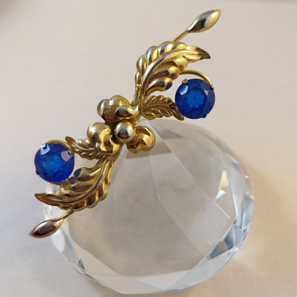 Sterling Silver and Blue Brooch - Picture 14 of 16